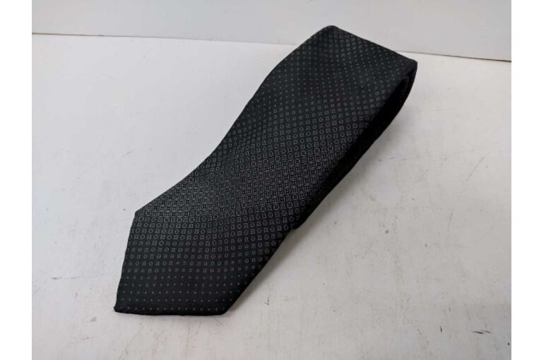 Louis Vuitton　買取　ネクタイ　島田市出張買取　島田市不用品買取　島田市遺品整理　島田　牧之原　御前崎　掛川　藤枝　静岡　浜松　袋井　磐田　川根　吉田