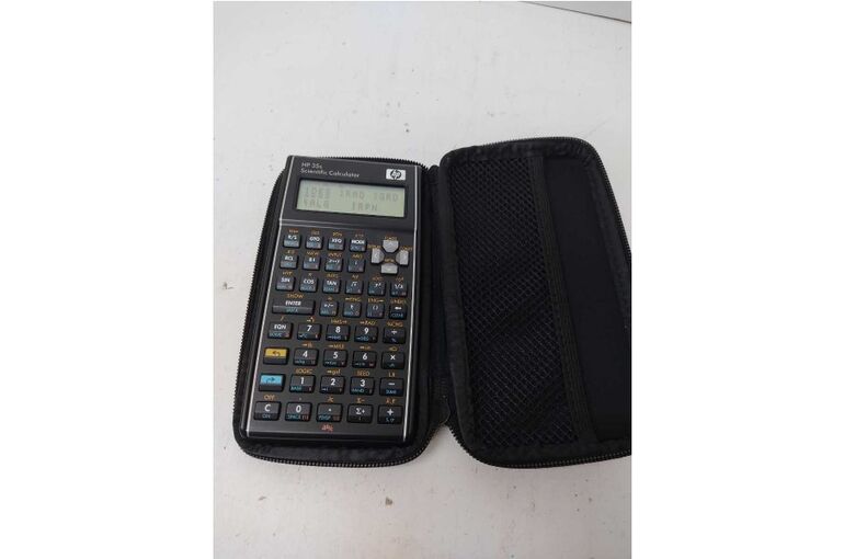 HP 35s　ヒューレット・パッカード製 関数電卓 RPN プログラミング電卓　島田市出張買取　島田市不用品買取　島田市遺品整理　島田　牧之原　御前崎　掛川　藤枝　静岡　浜松　袋井　磐田　川根　吉田