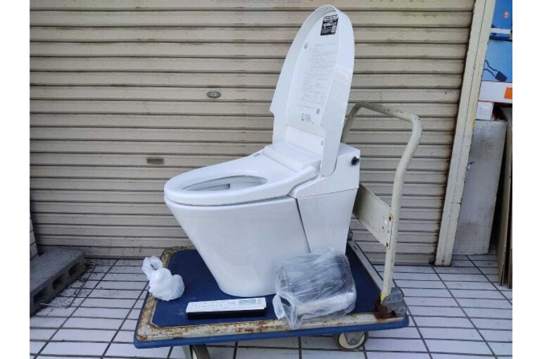 トイレ　島田市出張買取　島田市不用品買取　島田市遺品整理　買取　ウォシュレット　